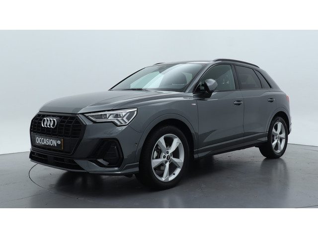 Audi Q3 35 TFSI S edition Competition | Adaptive cruise | Comfort sleutel | Stoelverwarming | 19"LMV