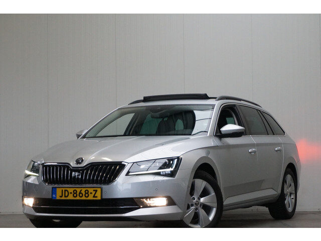 Škoda Superb Combi 1.6 TDI Ambition Business