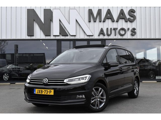 Volkswagen Touran 1.5 TSI Business 7p BTW - Trekhaak - Pano