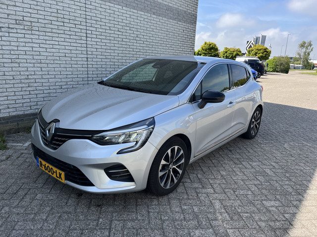 Renault Clio 1.6 E-Tech Hybrid 145 Techno