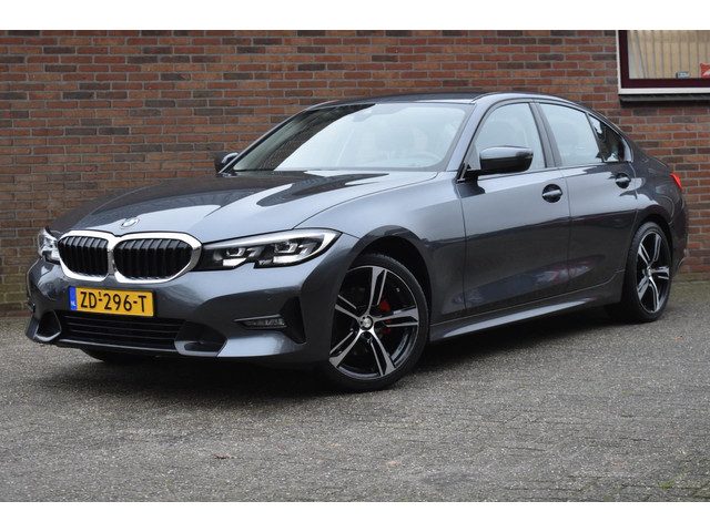 BMW 3 Serie 320i Executive Edition '19 LED Navi Clima Cruise Inruil mogelijk