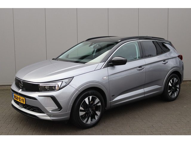 Opel Grandland X 1.6T. Plug in Hybrid/PHEV 4x4 300PK Elegance Leder-pack/Elegance-pack
