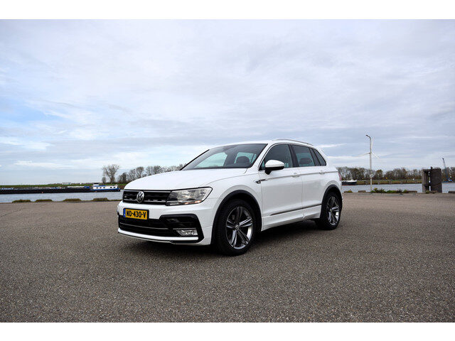 Volkswagen Tiguan 1.4 TSI R-LINE Con. Series