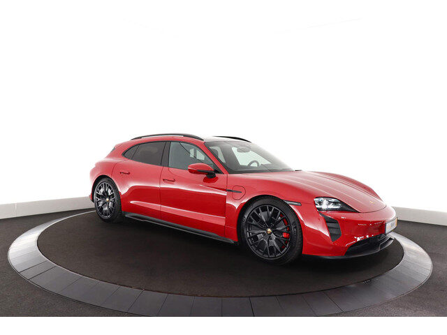 Porsche Taycan Sport Turismo GTS