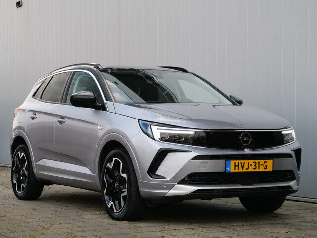Opel Grandland 1.2 Turbo Business Elegance 130 Pk Automaat