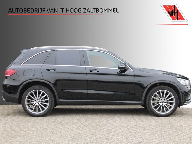 Mercedes-Benz GLC 300e 4MATIC AMG Line LEDER SFEER CARPLAY CAMERA 20''