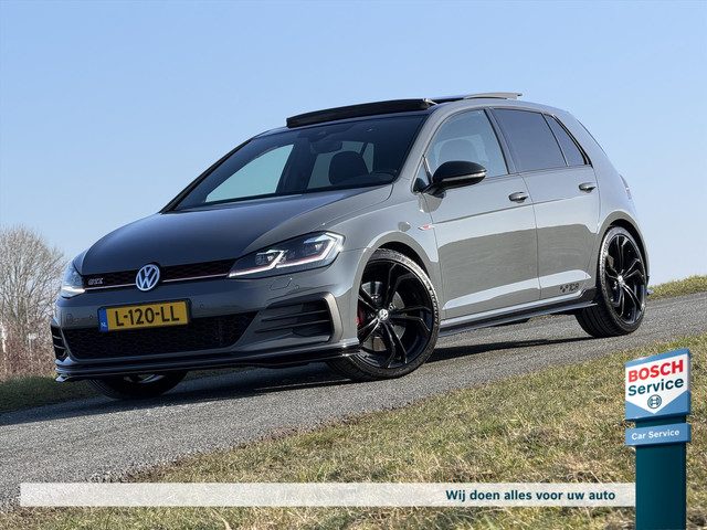 Volkswagen Golf 7.5 2.0 TSI GTI TCR / Pano / Dcc / Keyless / Virtual Cockpit / Camera / Side Assist