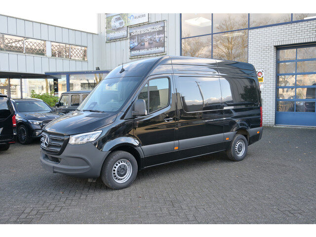 Mercedes-Benz Sprinter 317 CDI L2H2 PRO