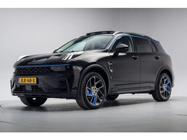 Lynk&Co 01 1.5 PHEV [ Panorama Navi 360°-Camera Keyless ]