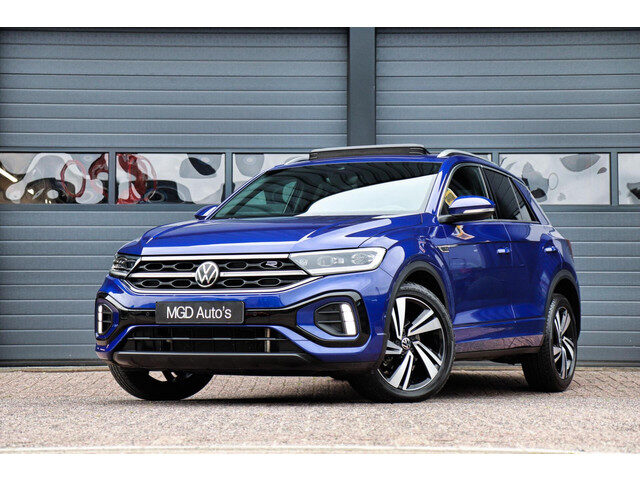 Volkswagen T-Roc 1.5 TSI 2x R-Line /IQ-LIGHT/PANODAK/CAMERA/CARPLAY/ACC/KEYLESS!