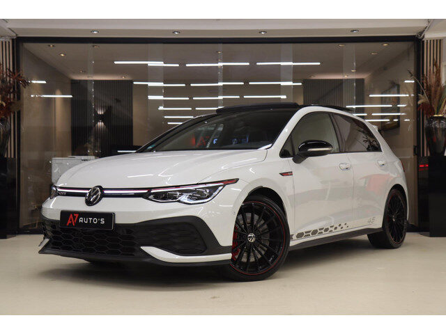 Volkswagen Golf 2.0 TSI GTI CLUBSPORT 45 JAHRE /PANO/AKRA/IQ-LIGHT/KEYLES/VOLL