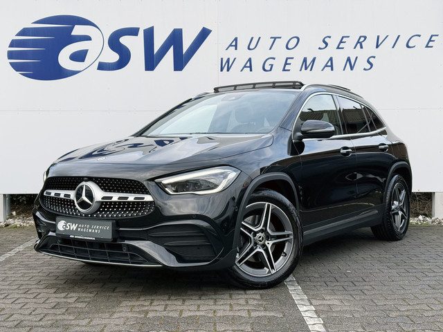 Mercedes-Benz GLA 200 Business Solution AMG