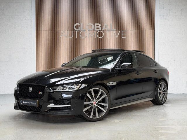 Jaguar XE 2.0 D Portfolio - R DYNAMIC - SCHUIFDAK