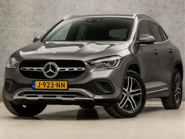 Mercedes-Benz GLA 200 Luxury
