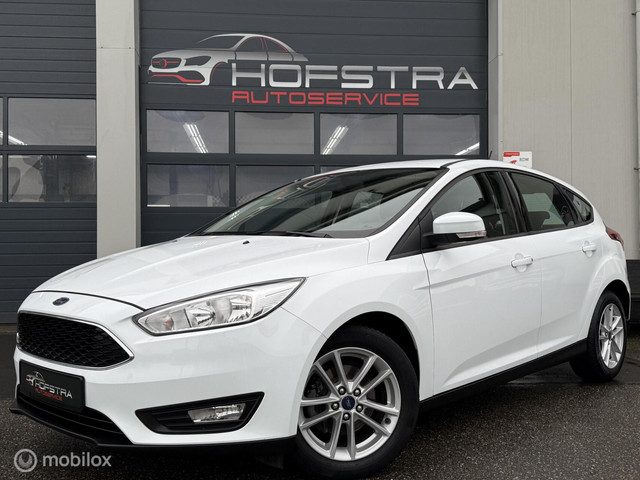 Ford Focus 1.0 EcoBoost Trend Edition Business CarPlay Navi