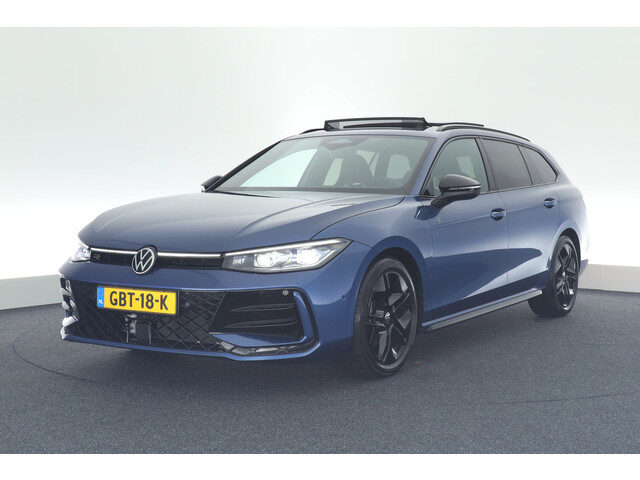 Volkswagen Passat Variant 1.5 eTSI 150pk DSG R-Line Business Black Style