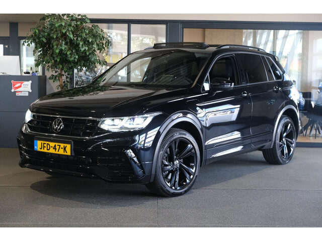 Volkswagen Tiguan 1.4 TSI eHybrid 2x R-Line Pano Trekhaak Navi Cam
