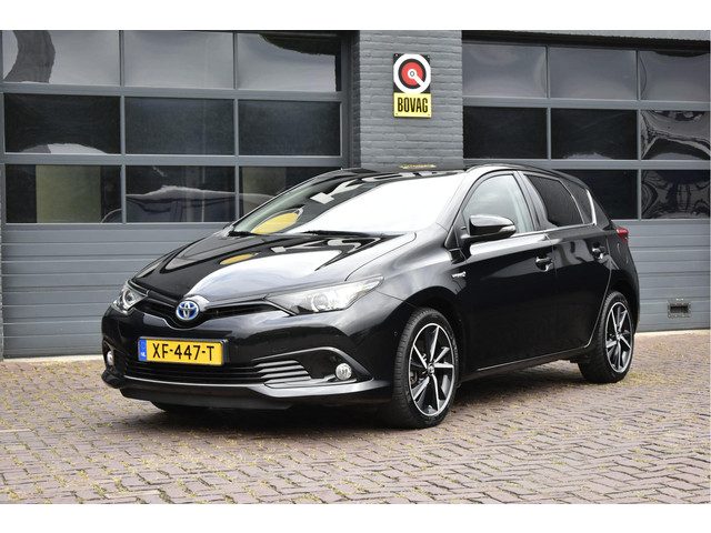 Toyota Auris 1.8 Hybrid Dynamic Ultimate
