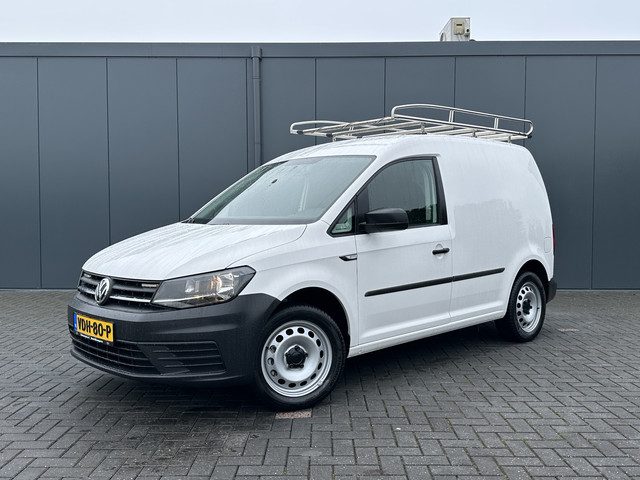 Volkswagen Caddy 1.4 TSI BENZINE AUTOMAAT !! / BPM VRIJ / IMPERIAAL / TREKHAAK / INRICHTING / NAVI /