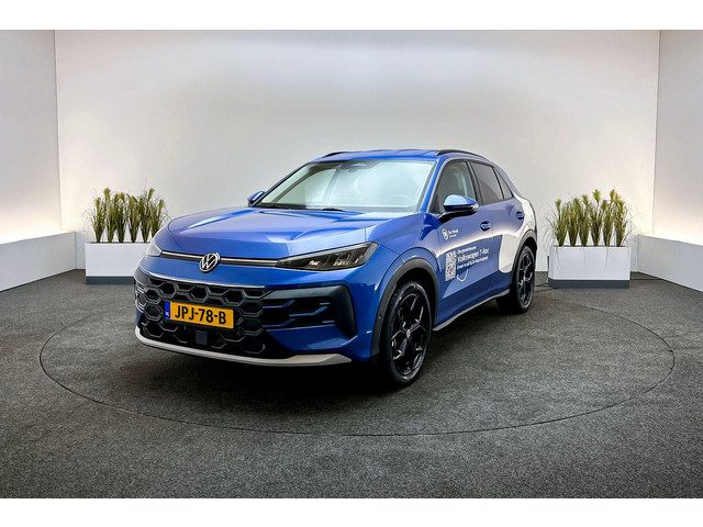 Volkswagen T-Roc 1.5 eTsi 116pk DSG Life First Edition
