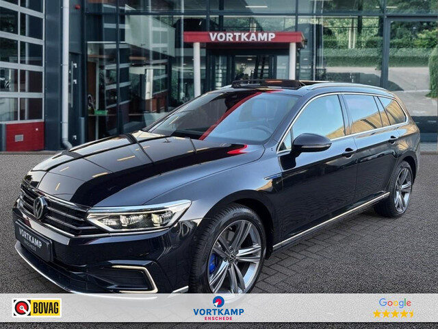 Volkswagen Passat Variant 1.4 TSI DSG GTE PANO-DAK/CAMERA/TREKHAAK/MEMORY/NAVI/CARPLAY/ACC