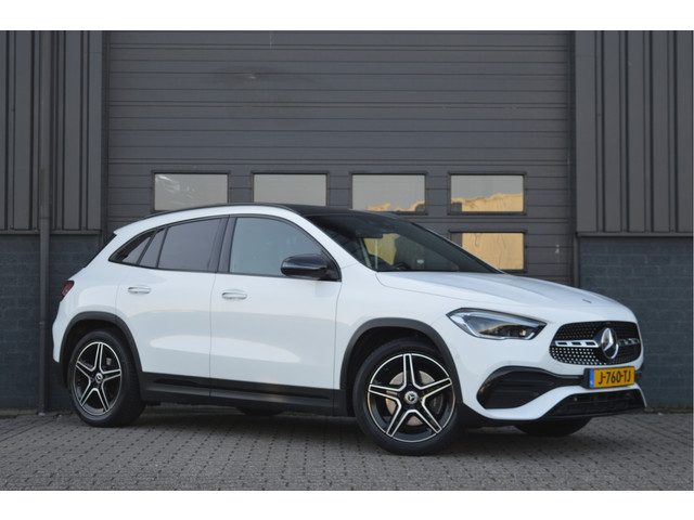 Mercedes-Benz GLA 180 Business Solution AMG | PANO | CAM | MEMORY | KEYLESS | SFEERVERLICHTING