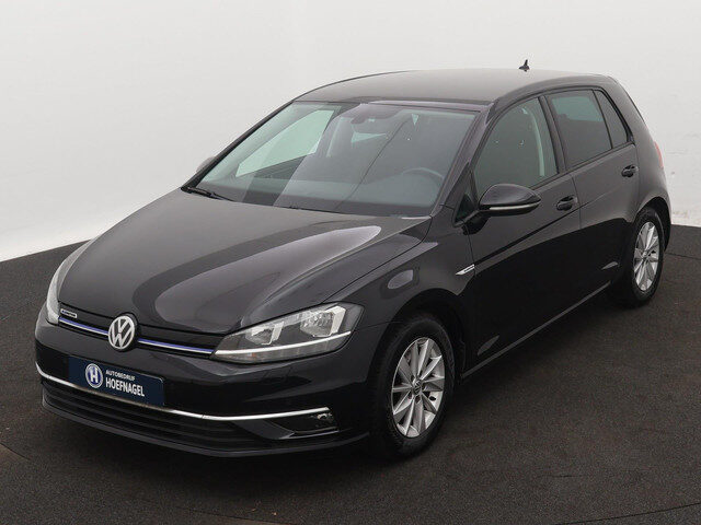 Volkswagen Golf 1.5 TSI Highline | Stoelverwarming | Parkeersensoren | Adaptive Cruise Control