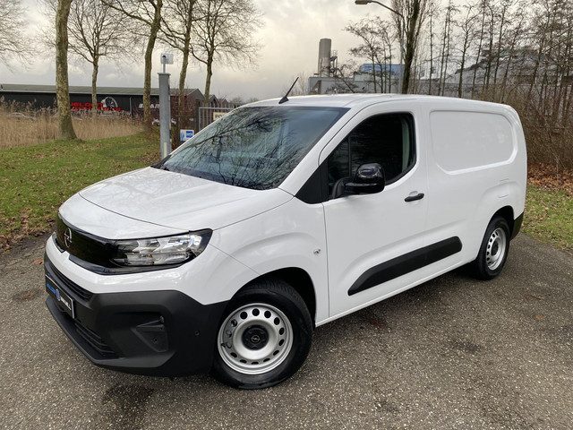 Opel Combo Combo-e Electric L2 50 kWh 136pk