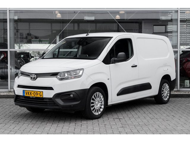 Toyota ProAce CITY 1.5 D-4D Navigator Long