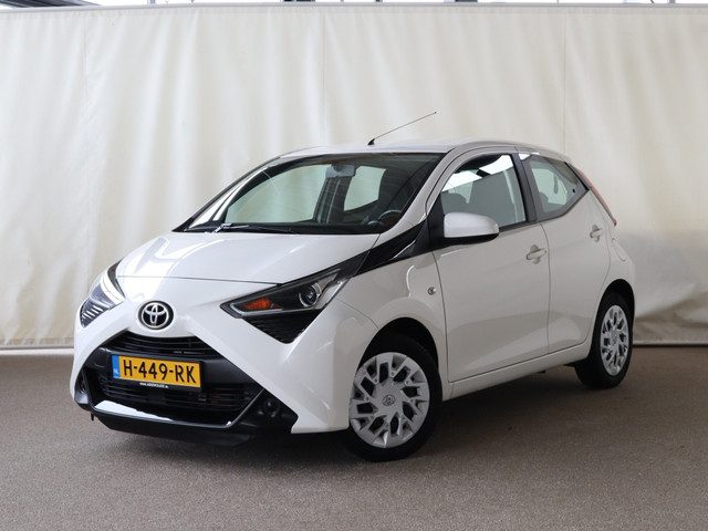 Toyota Aygo 1.0 VVT-i x-play Automaat | Camera | Apple Carplay & Android Aut