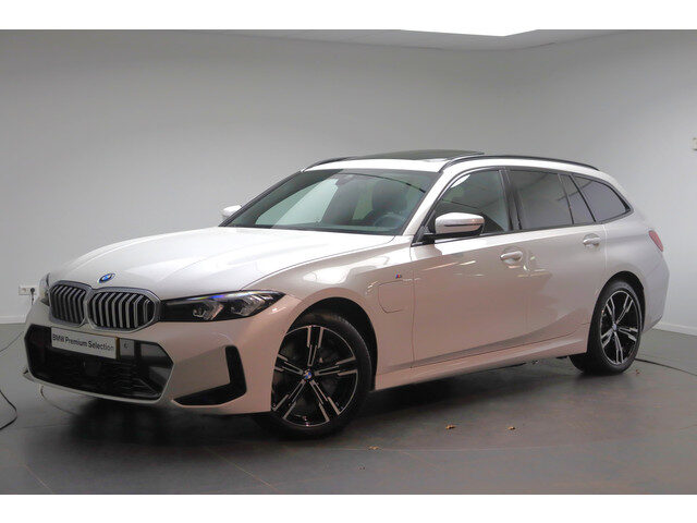 BMW 3 Serie touring 330e M Sport Automaat