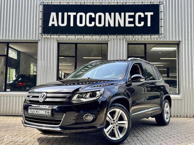 Volkswagen Tiguan 1.4 TSI R-Line. NAVI, CRUISE, PDC.