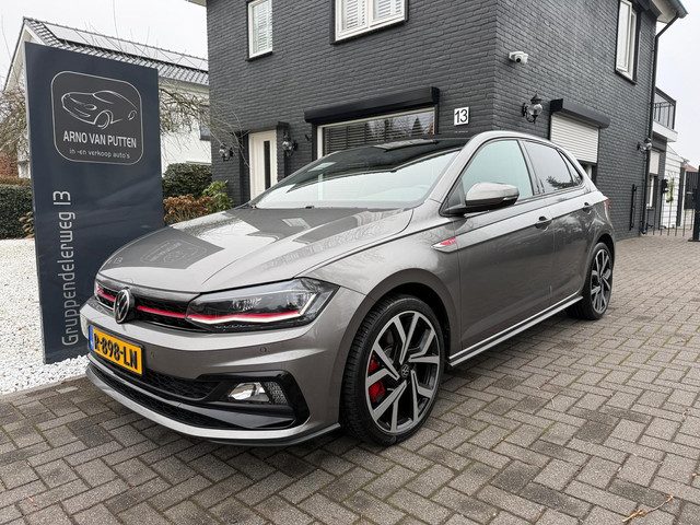 Volkswagen Polo 2.0 TSI GTI /Panodak /Camera /Led /Beats
