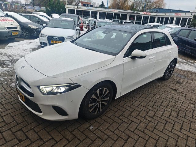 Mercedes-Benz A-Klasse 160 Business- Panoramadak - Carplay - NAP!