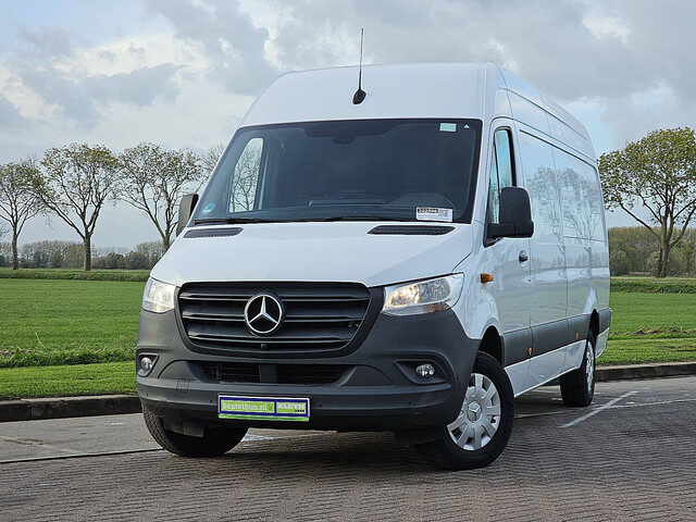 Mercedes-Benz Sprinter 315