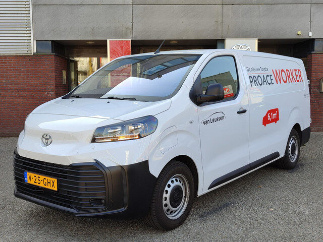 Toyota ProAce Long Worker CHALLENGER 75KWH ELECTRIC