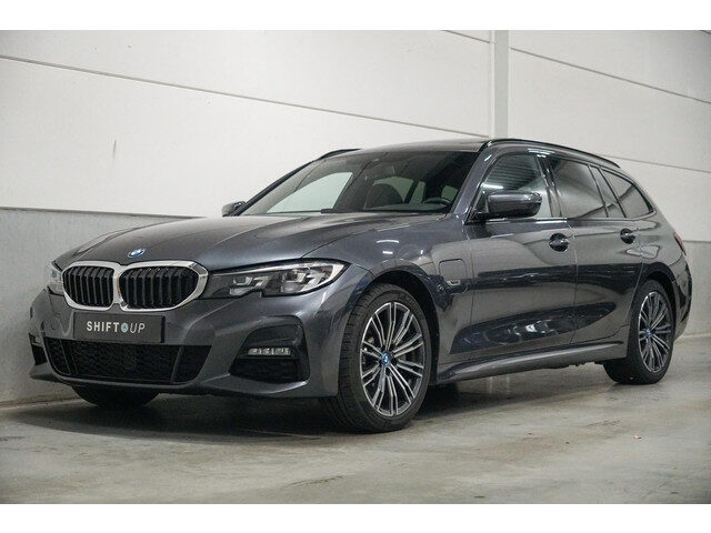 BMW 3 Serie touring 330e