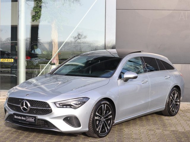 Mercedes-Benz CLA Shooting Brake 180 Star Edition Luxury Line