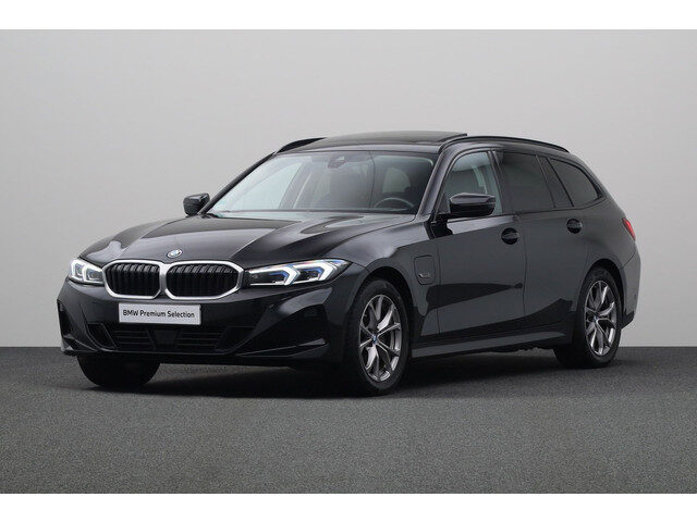 BMW 3 Serie touring 330e High Executive