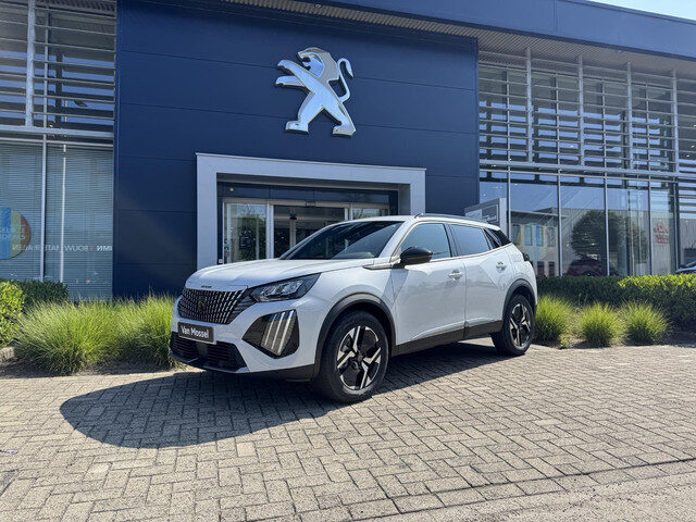 Peugeot 2008 Hybrid 145 Allure