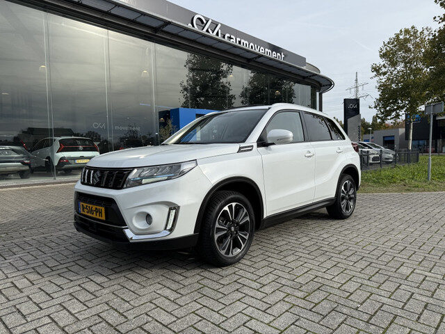 Suzuki Vitara 1.4 Boosterjet Style Smart Hybrid '' ZEER WEINIG KM ''