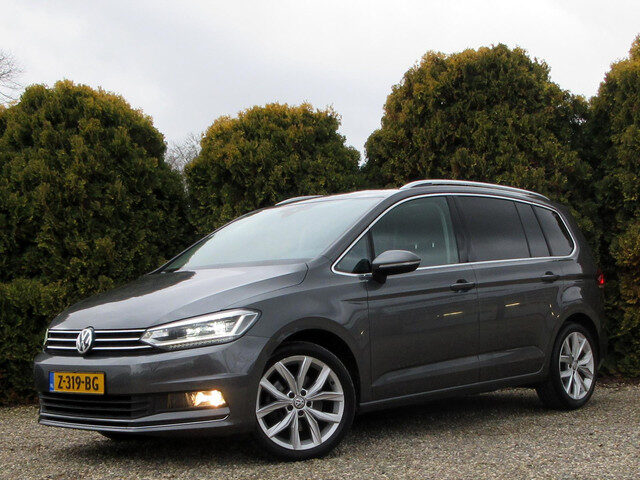 Volkswagen Touran 1.5 TSI Highline Automaat*Navi*Pano.dak*Trekhaak*