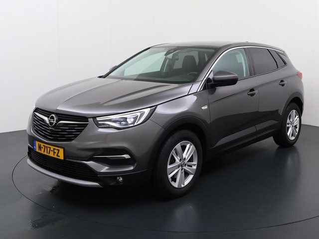 Opel Grandland X 1.2 Turbo Business Elegance