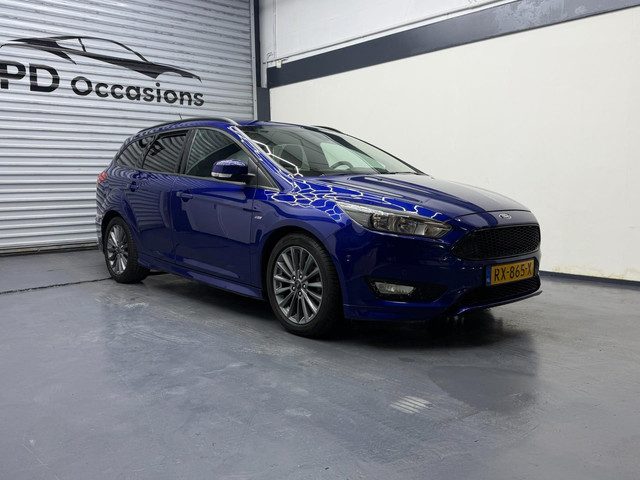 Ford Focus Wagon 1.0 ST-Line - NAP - Clima - Cruise - Navi - Carplay