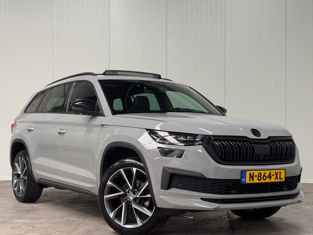 Škoda Kodiaq 1.5 TSI Sportline DSG VOL! PANO l CANTON l CAMERA l TREKHAAK l ACC l SFEER l ORG.NL l 1