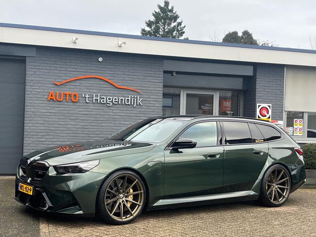 BMW M5 Touring keramisch pano trekh NL-auto M Driv.Pack 22"