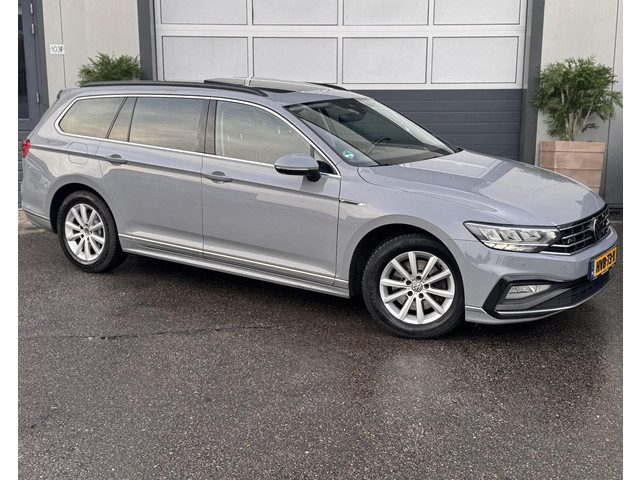 Volkswagen Passat Variant 1.5 TSI R-Line Business +
