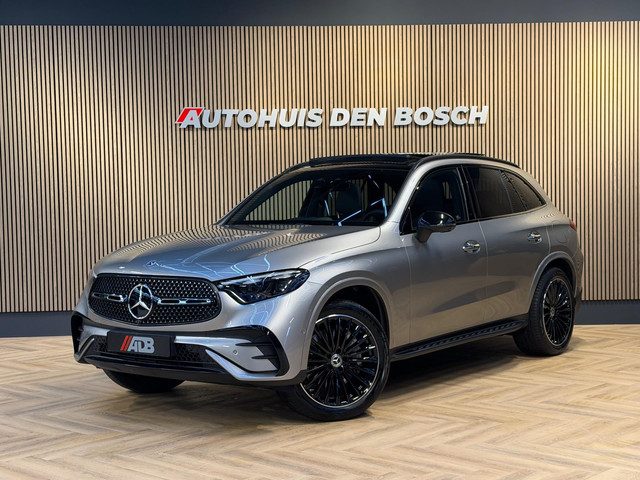 Mercedes-Benz GLC 400e 4MATIC AMG 381PK. Pano - Lucht