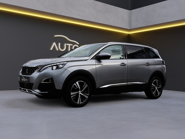Peugeot 5008 1.2 PureTech 7P Allure Keyless l Camera l Navi