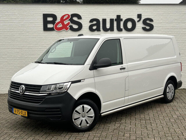 Volkswagen Transporter 2.0 TDI L2H1 28 Automaat Carplay Cruise PDC V+A DAB Airco Trekhaak